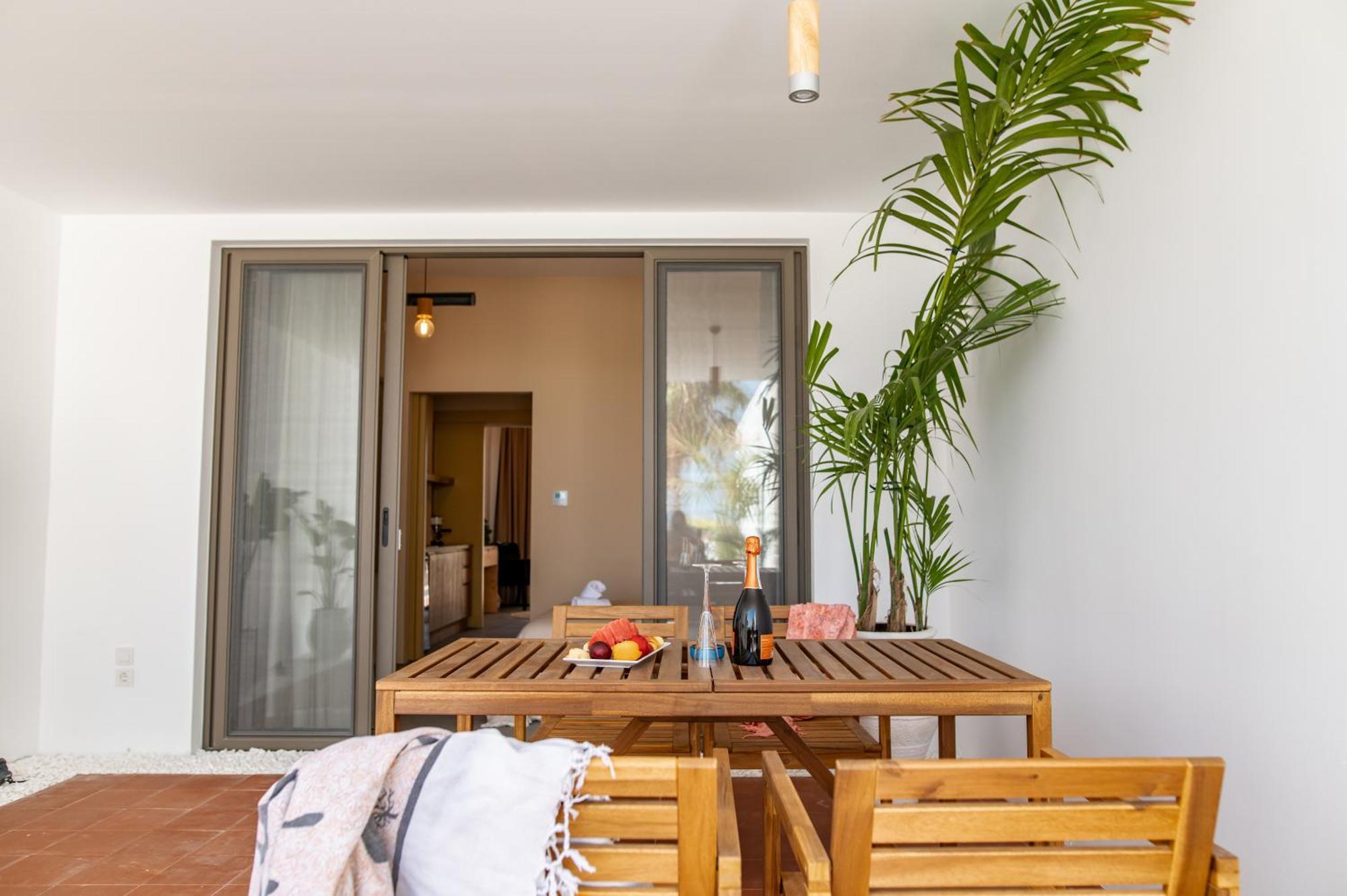 Li Mango Hotell Tigaki Exteriör bild