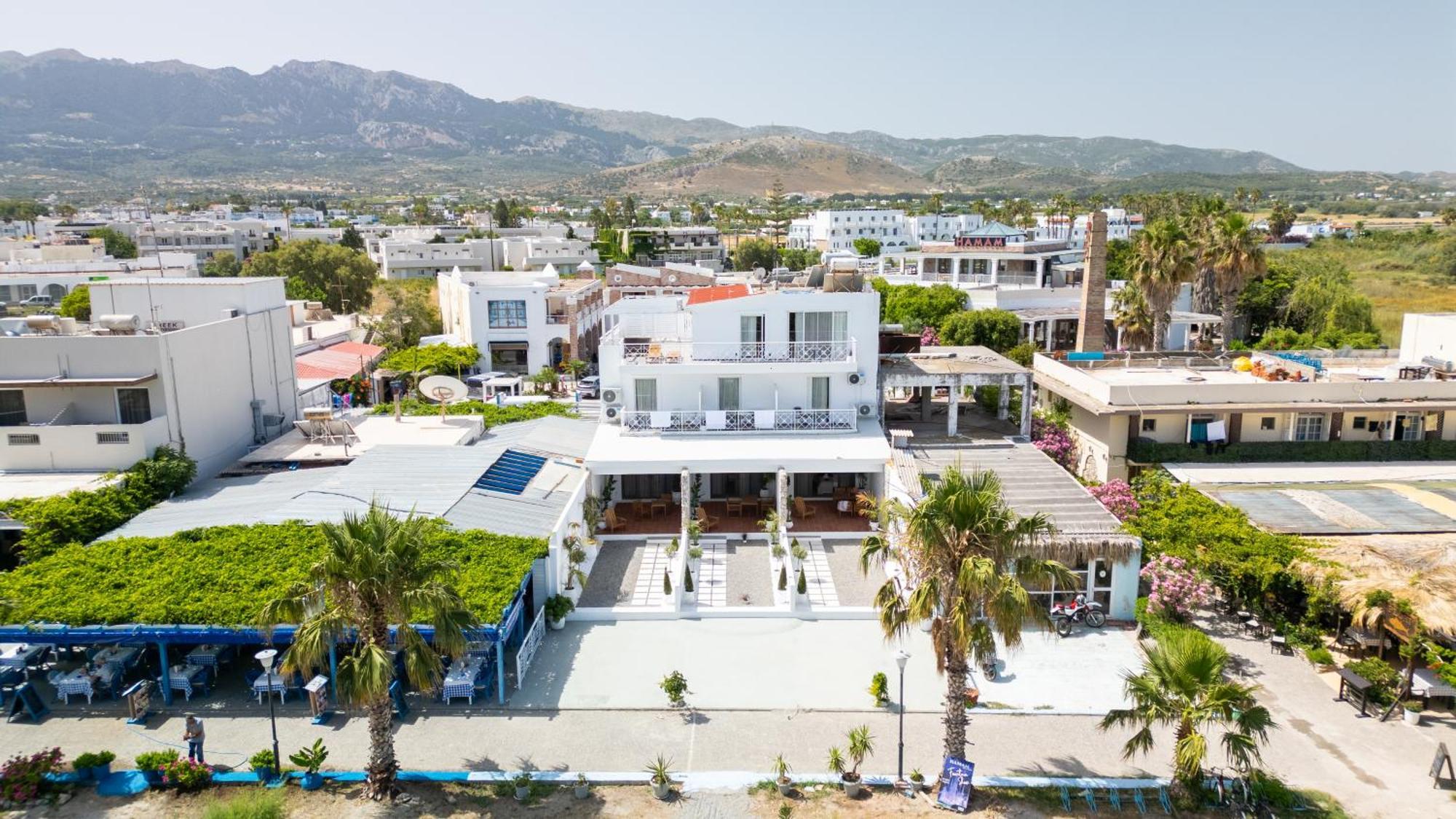 Li Mango Hotell Tigaki Exteriör bild